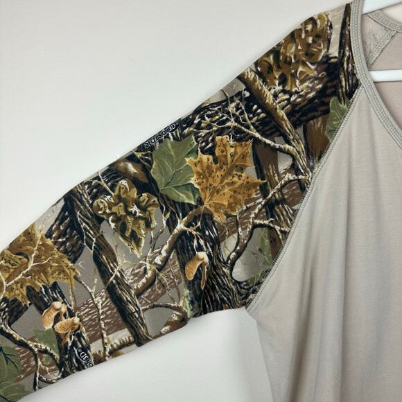 Cabela’s Seclusion 3D Camo Raglan Shirt Women’s 2XL Beige Henley Hunting Outdoor - Picture 5 of 10